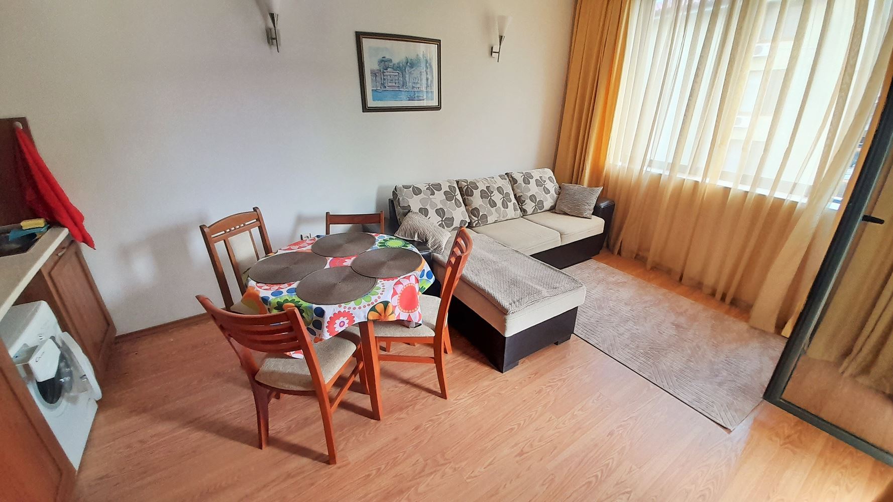 Geräumige Wohnung mit einem Schlafzimmer in Sonnenstrand – ausgezeichnete Wahl als Zuhause und Investition