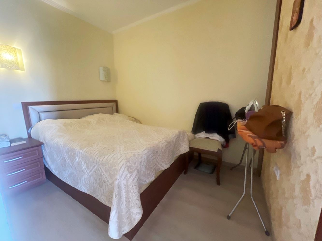 Geräumige 3-Zimmer-Wohnung nur 100 Meter vom Strand in Nessebar entfernt