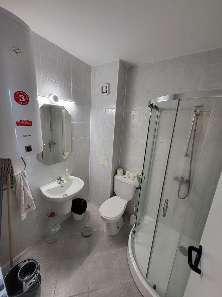 Kleine Zweizimmerwohnung mit direktem Zugang zum Pool – gemütliche Immobilie in einer Wohnanlage mit umfangreicher Infrastruktur nahe Sonnenstrand