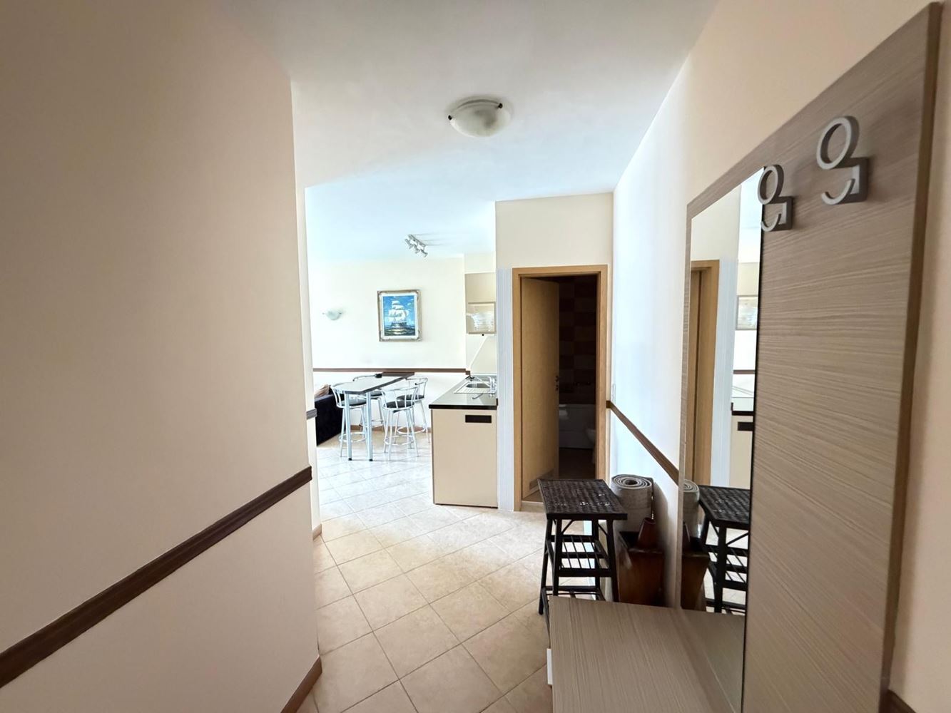 Geräumige Zwei-Zimmer-Wohnung mit direktem Zugang zum eigenen Garten in Sunny Beach – Komfort, Luxus und Gemütlichkeit