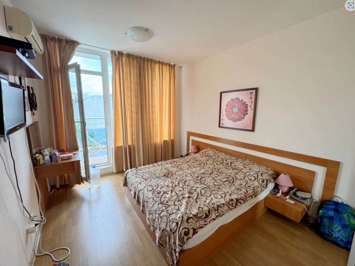 Wohnung mit zwei Schlafzimmern in erster Meereslinie in Ravda – Panoramablick auf das Meer und prestigeträchtige Lage