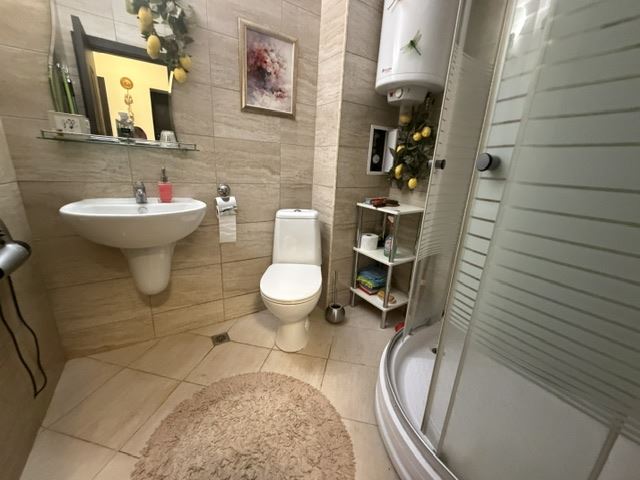 Großzügiges Apartment mit drei Schlafzimmern in Meeresnähe und mit hervorragender Infrastruktur innerhalb der Anlage