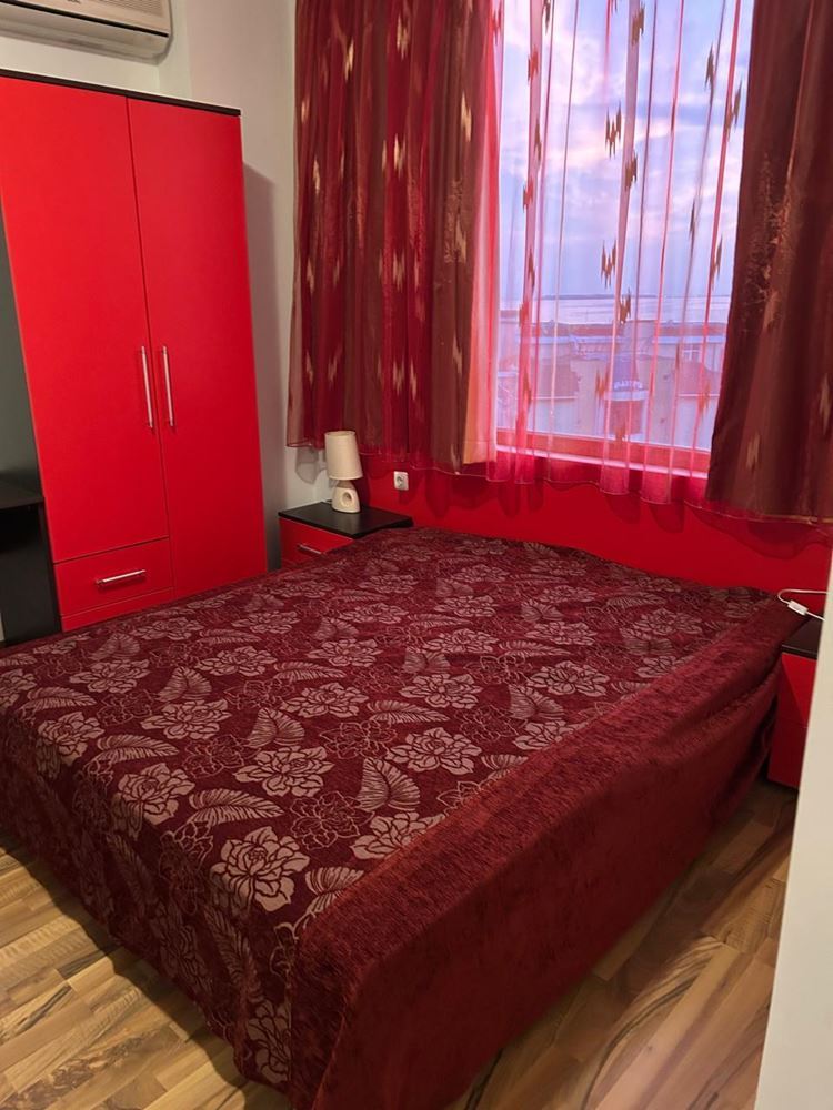 Geräumige Wohnung mit zwei Schlafzimmern und Panoramameerblick in Sveti Vlas