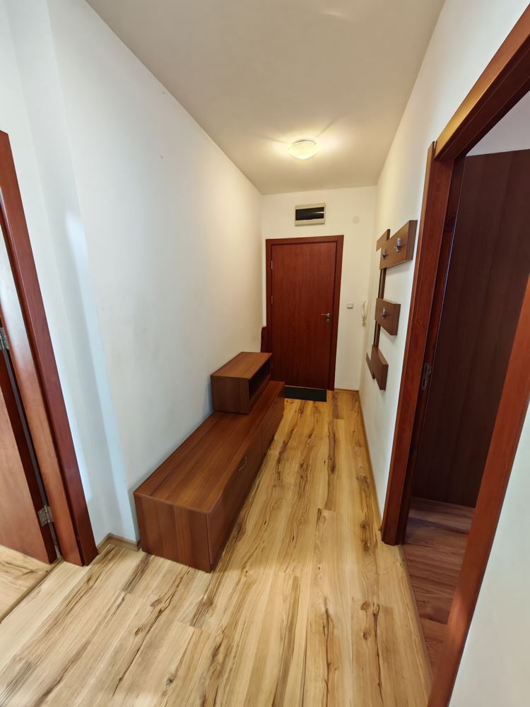 Zwei-Zimmer-Wohnung mit zwei Schlafzimmern in Sveti Vlas mit hervorragenden Annehmlichkeiten in einer geschlossenen Wohnanlage