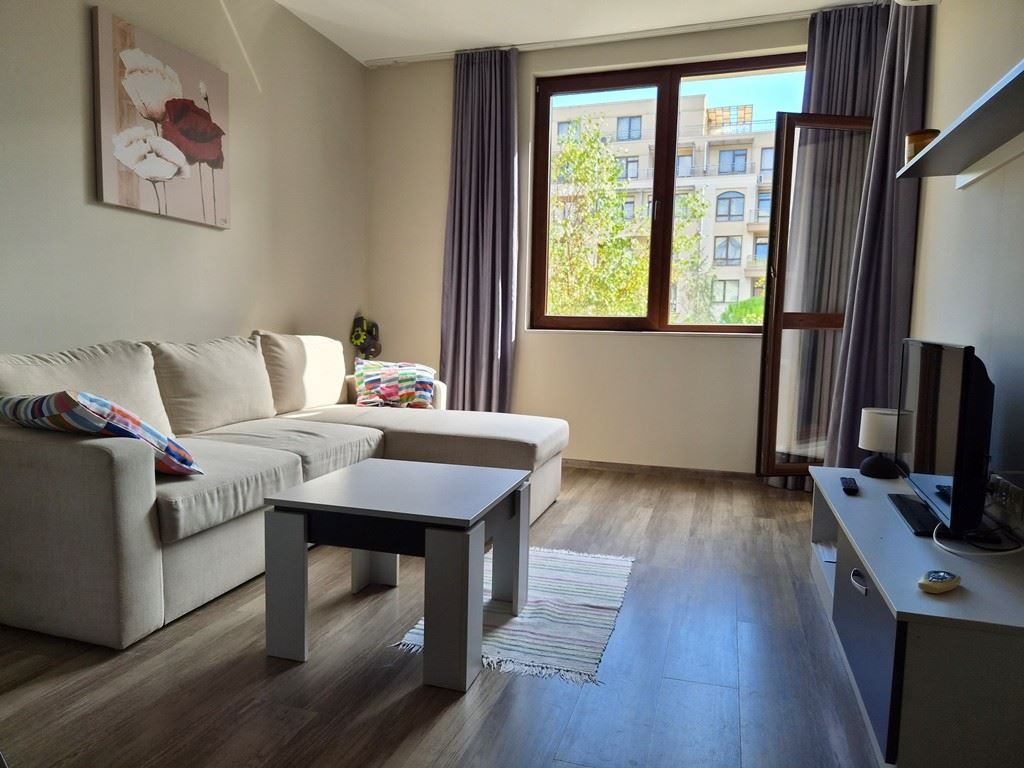 Wohnung in Sveti Vlas 300 m vom Strand entfernt – hervorragende Lage, Luxuskomplex mit mediterraner Atmosphäre