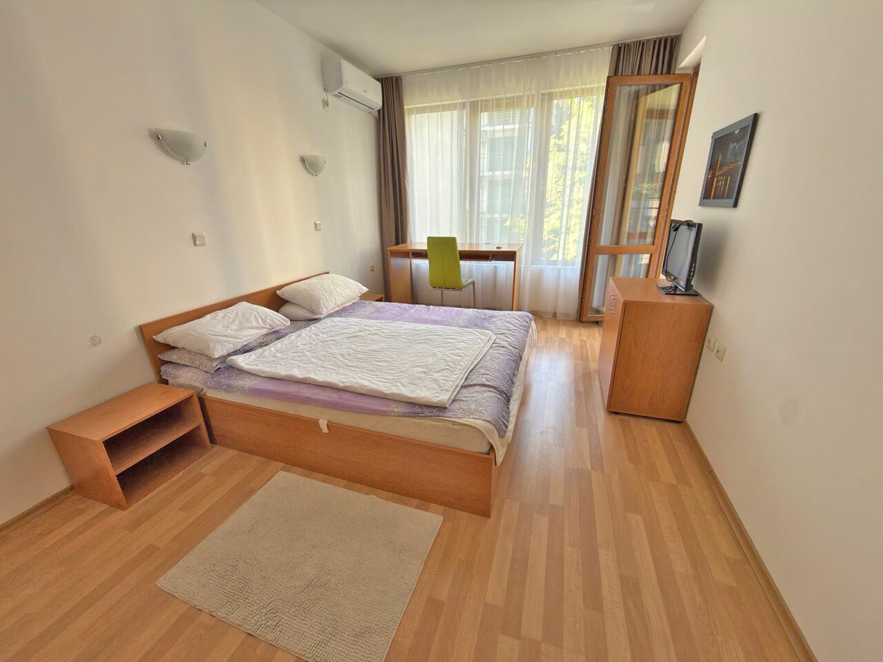 Zweizimmerwohnung mit hochwertiger Möblierung und Swimmingpool in einer modernen Anlage in Sonnenstrand