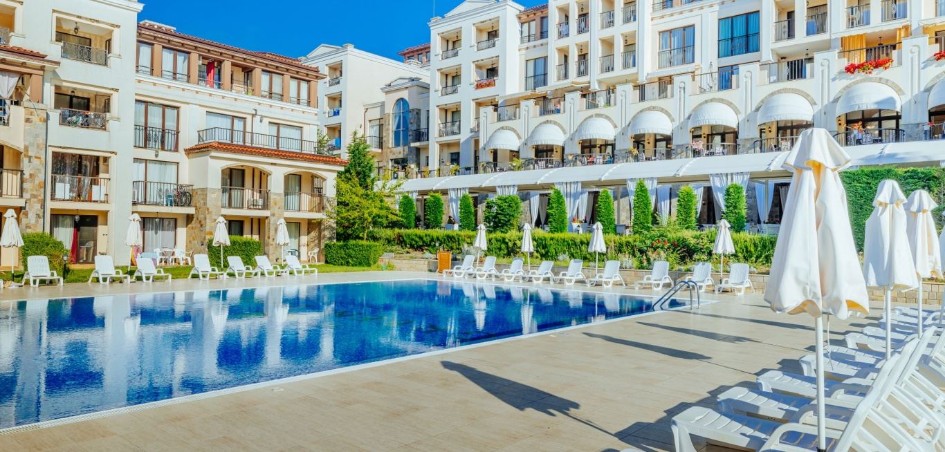 2-Zimmer-Wohnung mit teilweisem Meerblick in einem luxuriösen Komplex mit eigener Infrastruktur in Sozopol