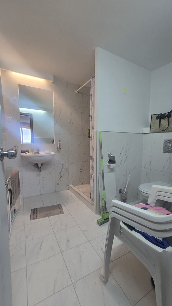 Großes Studio in Sveti Vlas mit hervorragender Fläche, praktischer Lage und bezugsfertig