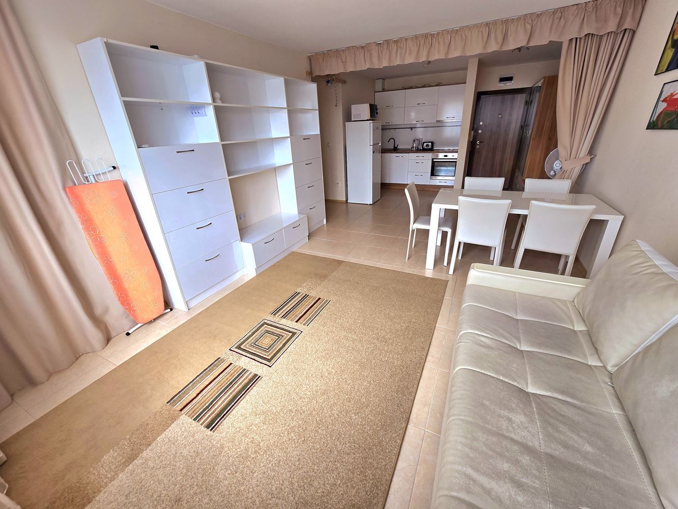 Großzügigkeit, Komfort und Poolblick – Ihr neues Zuhause in Ravda