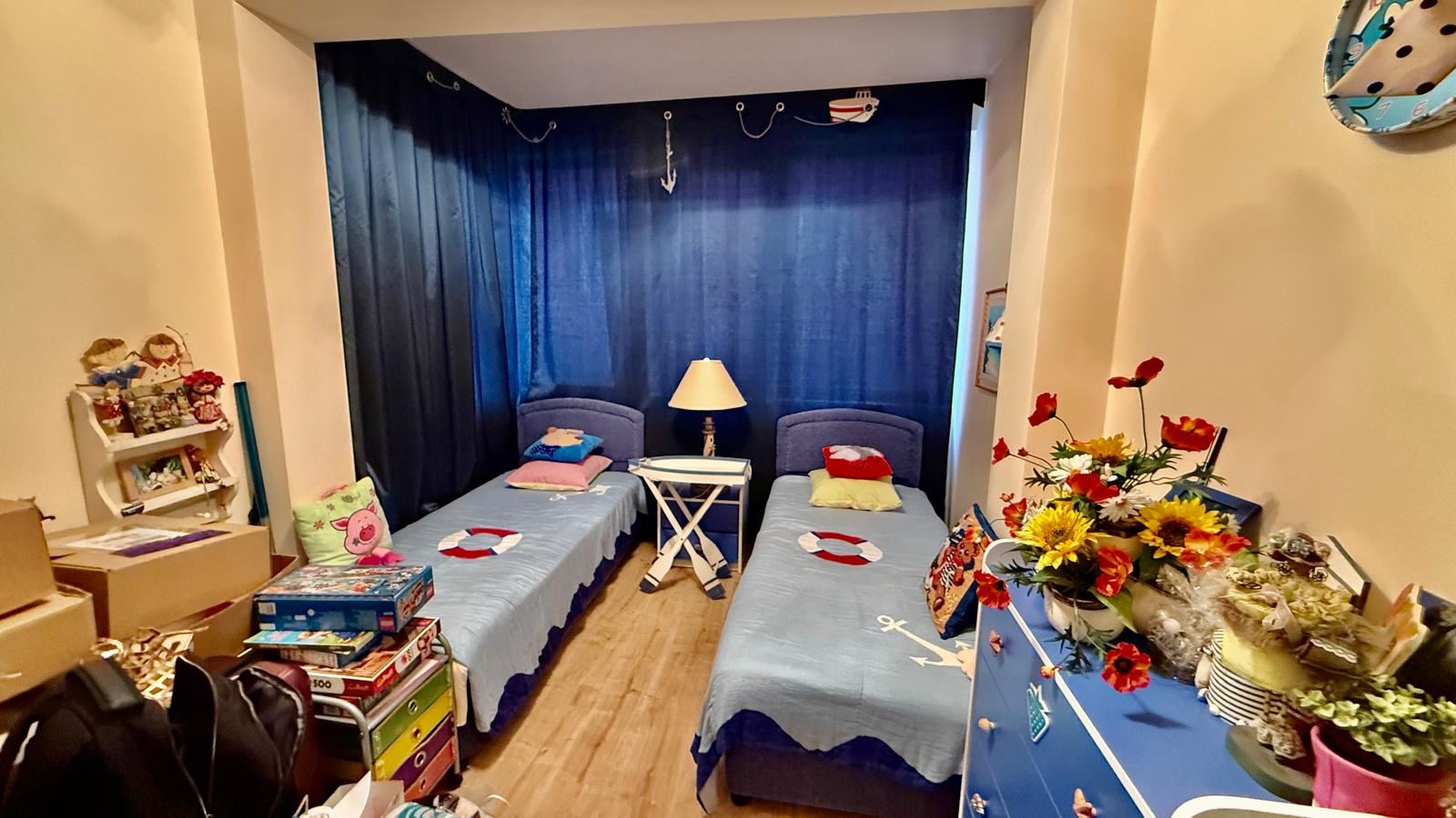 3-Zimmer-Wohnung in erster Meereslinie in Nessebar – Großzügigkeit, zwei Schlafzimmer und das Meer direkt vor der Anlage