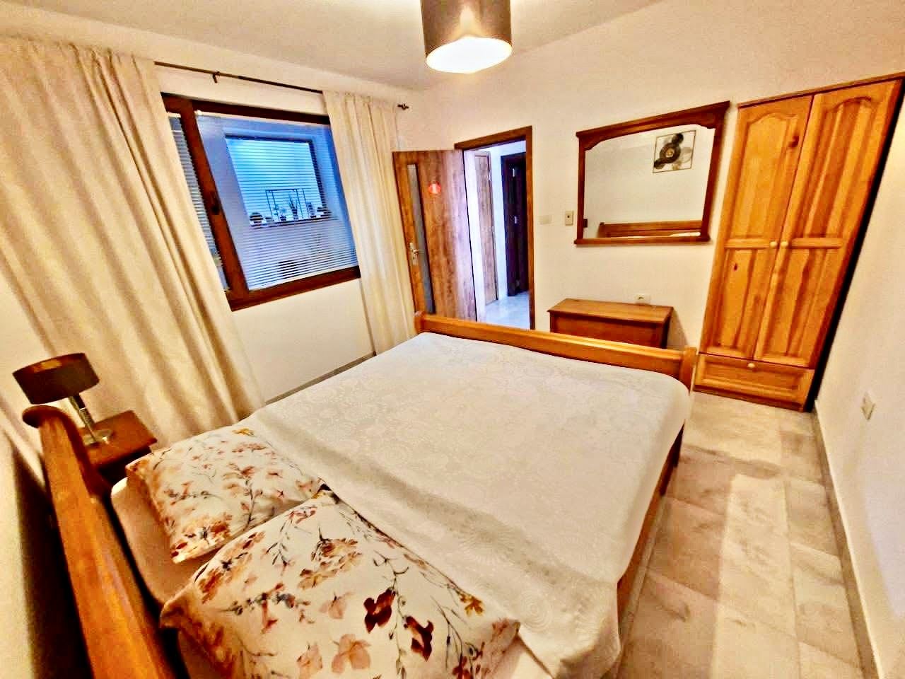 Luxuriöse 3-Zimmer-Wohnung in erster Meereslinie in der VIP-Zone von Sveti Vlas