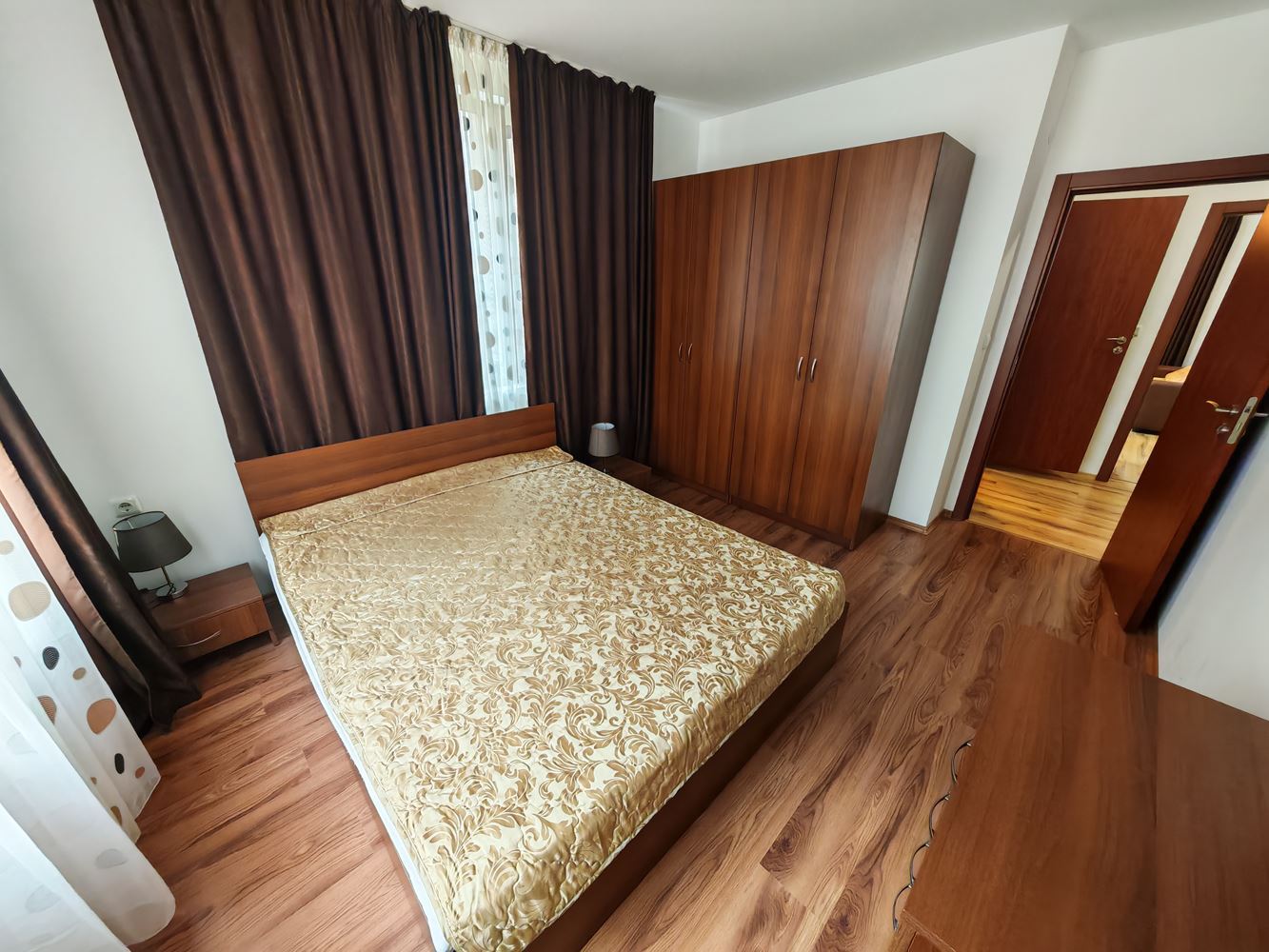 Zwei-Zimmer-Wohnung mit zwei Schlafzimmern in Sveti Vlas mit hervorragenden Annehmlichkeiten in einer geschlossenen Wohnanlage
