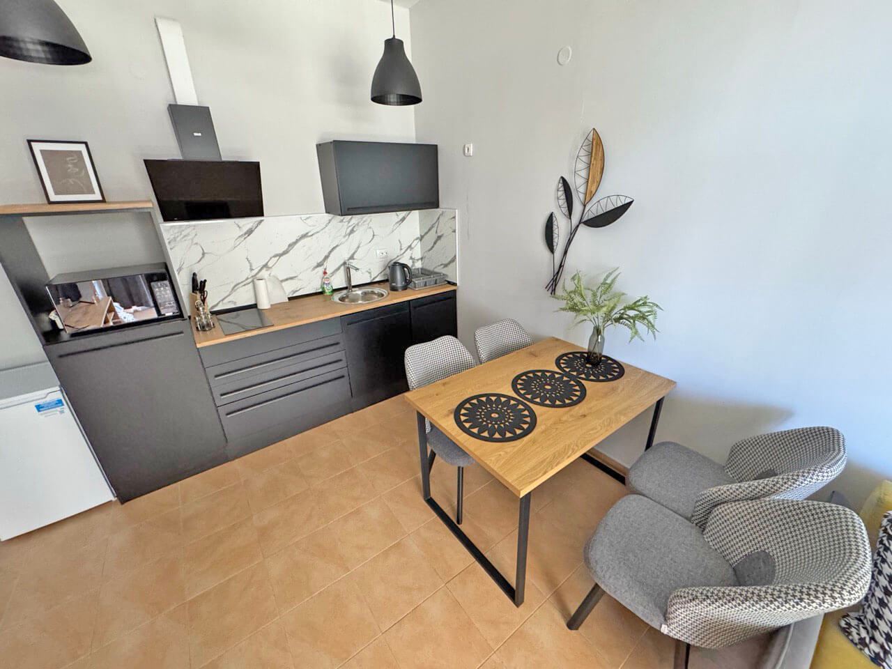 Einzimmerapartment in Sveti Vlas – Gemütlichkeit, Komfort und vollständig möblierte Wohnung in einer prestigeträchtigen Anlage