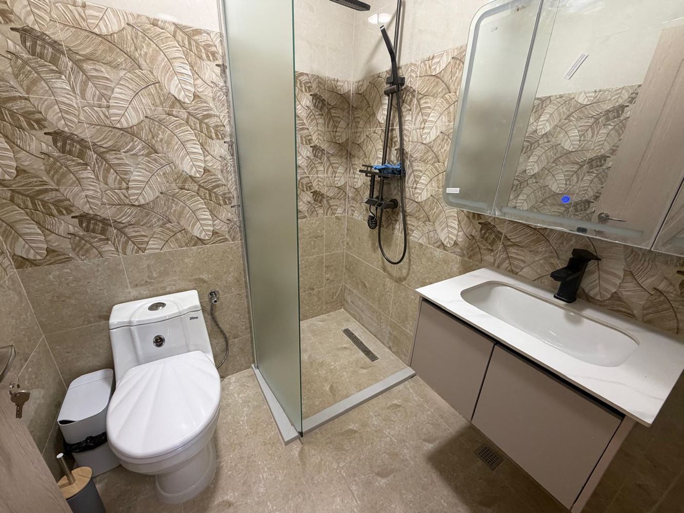 Wohnung mit zwei Schlafzimmern in einer modernen Wohnanlage mit wunderschöner grüner Umgebung in Rawda