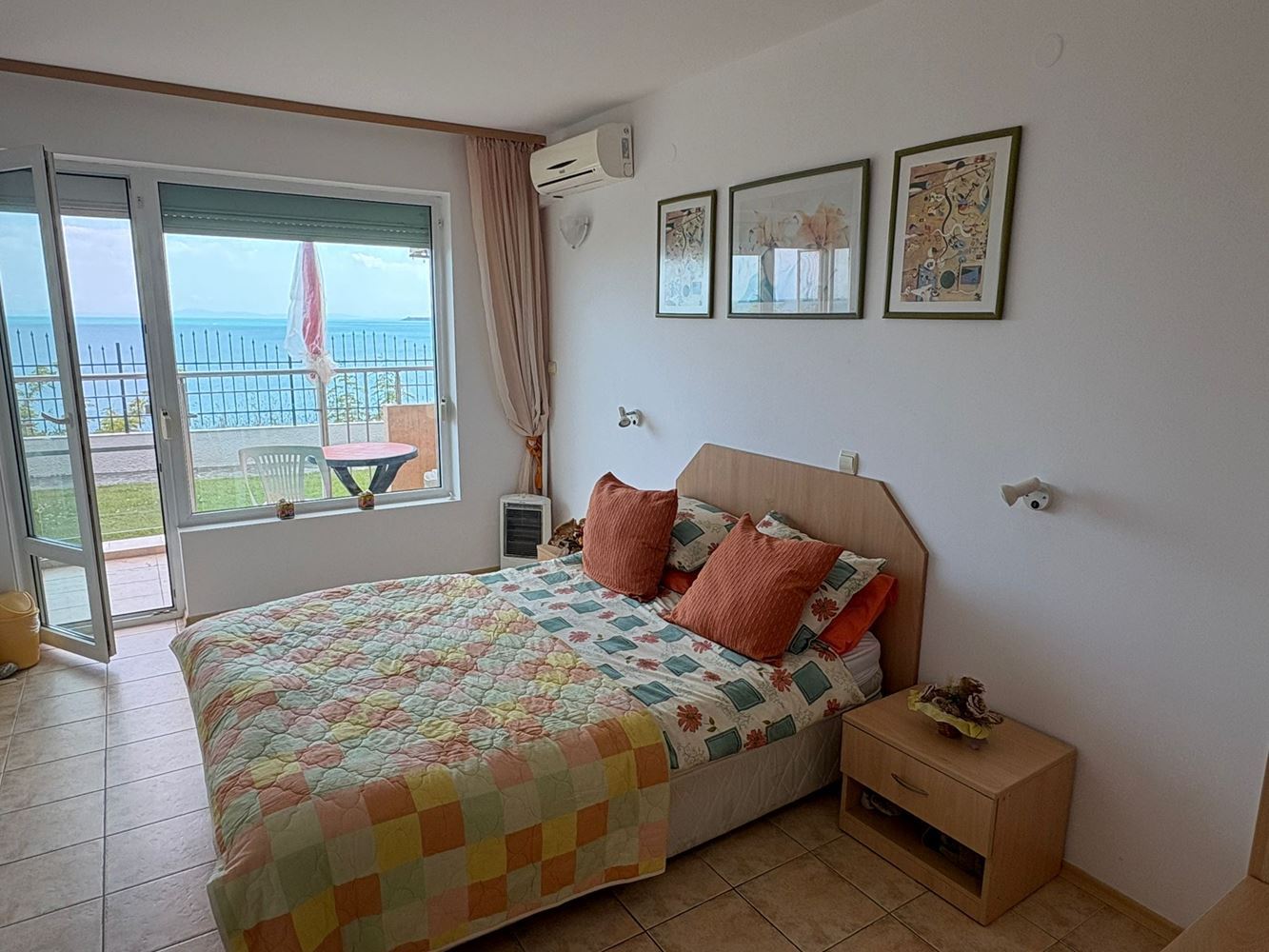 2-Zimmer-Wohnung mit direktem Meerblick in Sveti Vlas – Komfort, Ruhe und Resort-Lebensstil