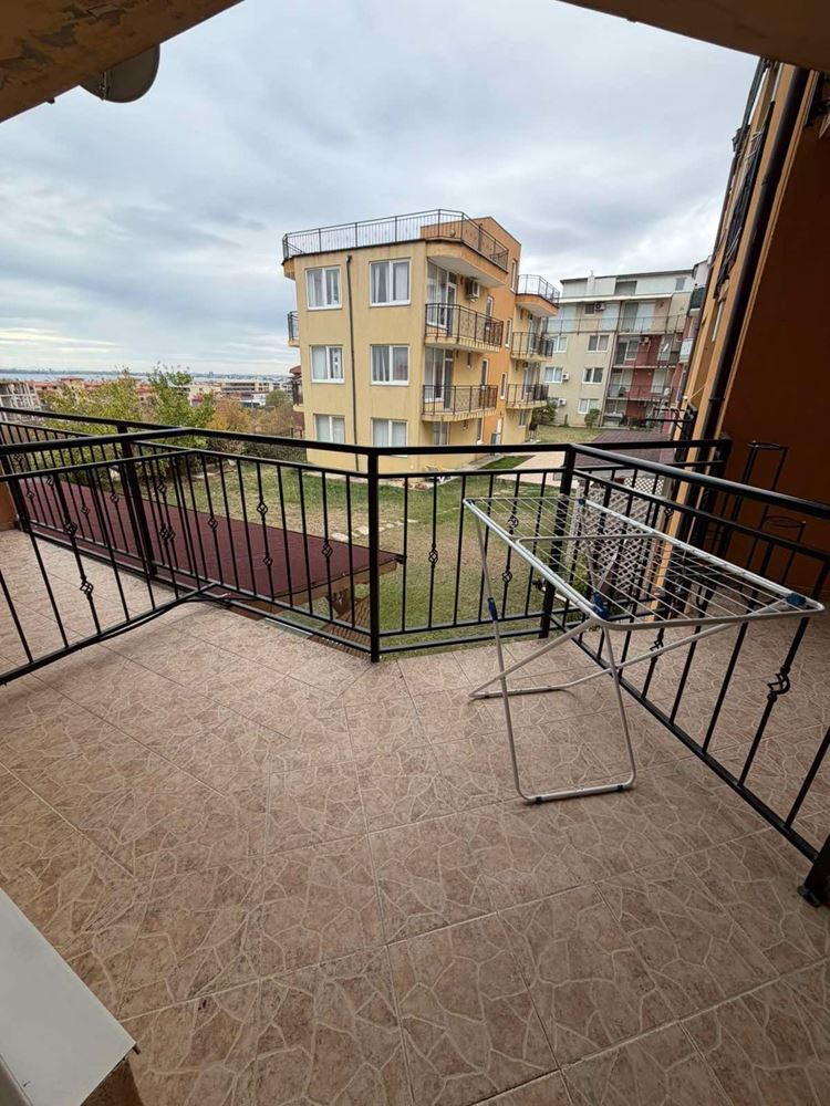 2-Zimmer-Wohnung mit Meerblick in Sveti Vlas, Ortsteil Intsaraki – Gemütlichkeit und Ruhe am Meer