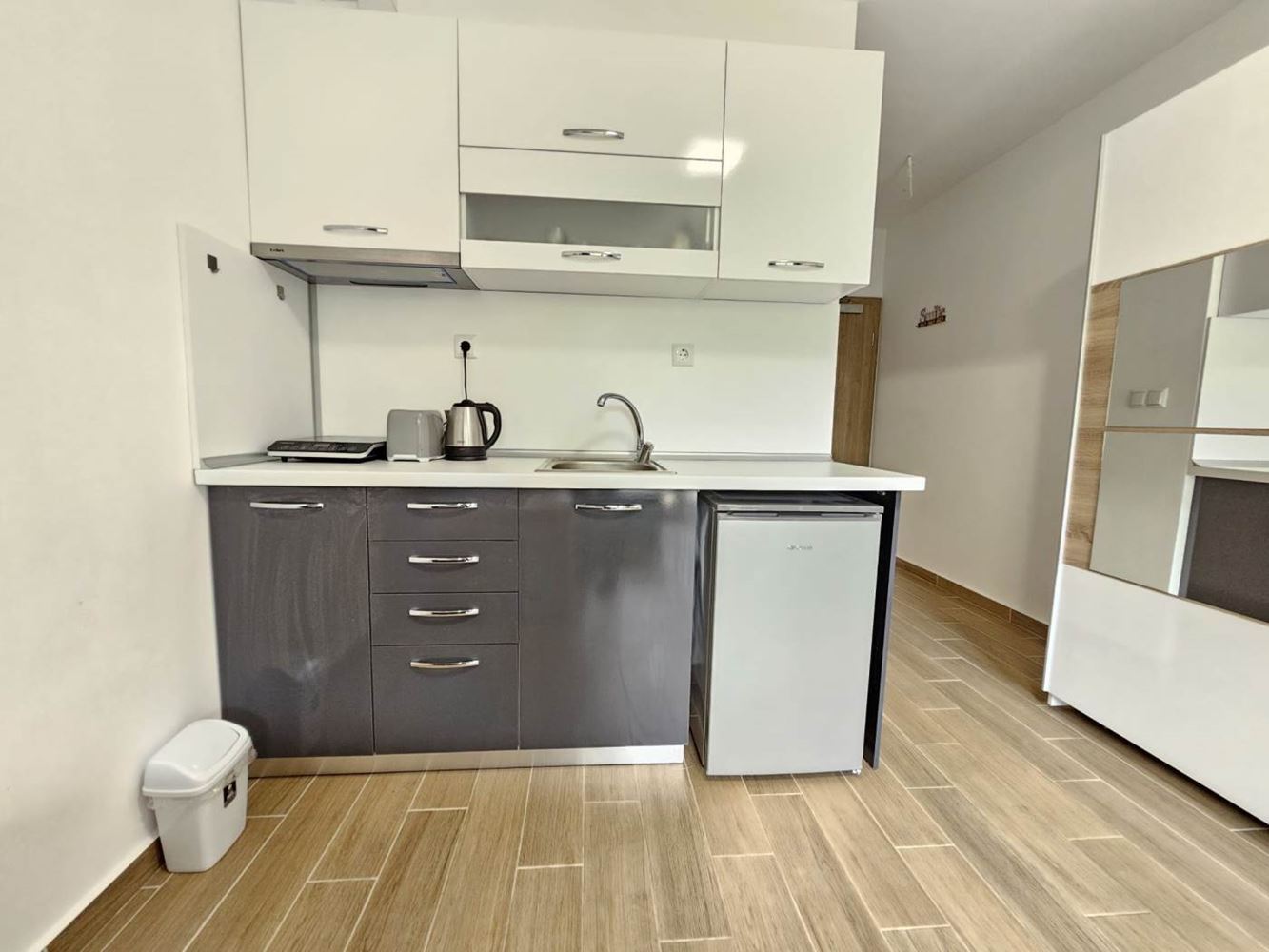 Studio mit Möbeln im Zentrum von Sonnenstrand – bezugsfertig oder als Investition