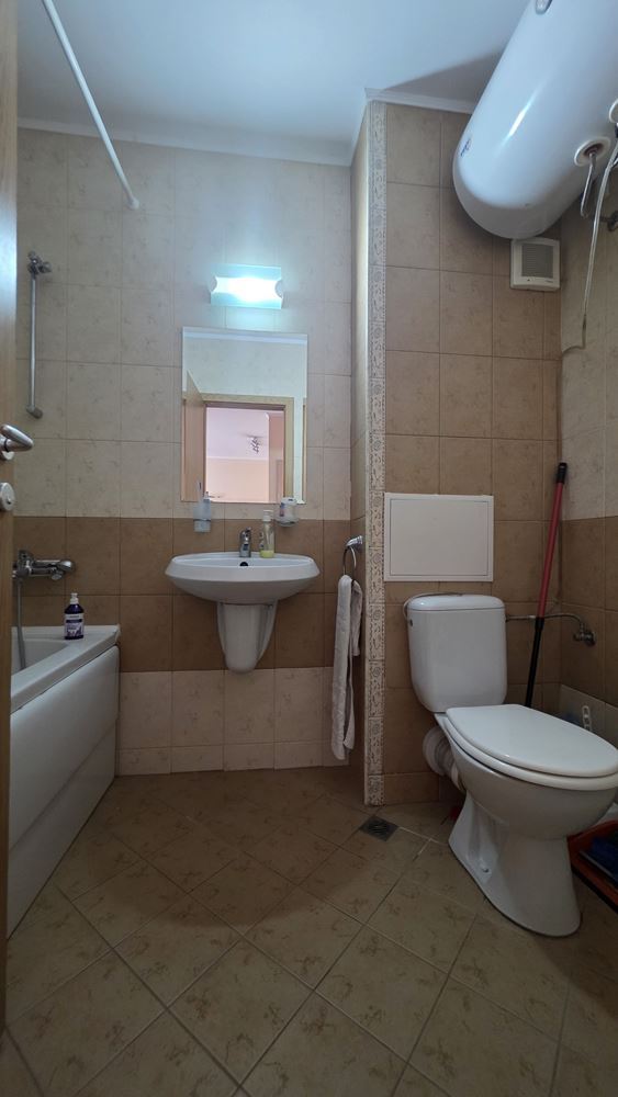 Luxus, Komfort und eine hervorragende Investition – 2-Zimmer-Wohnung mit Poolblick in einer prestigeträchtigen Anlage in Sonnenstrand