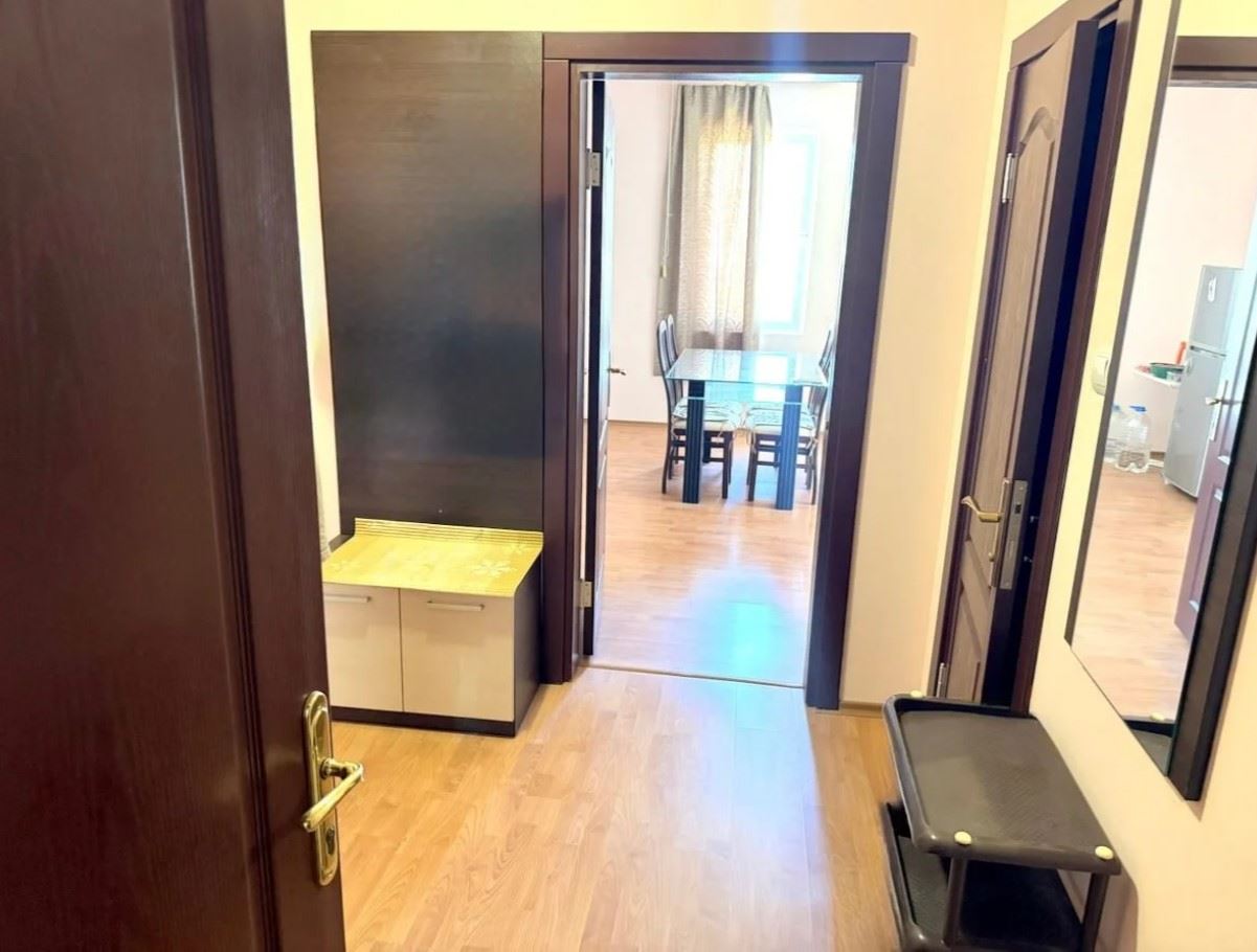 Geräumige Wohnung mit einem Schlafzimmer 200 Meter vom Meer entfernt in Ravda – komfortables Zuhause an der Küste