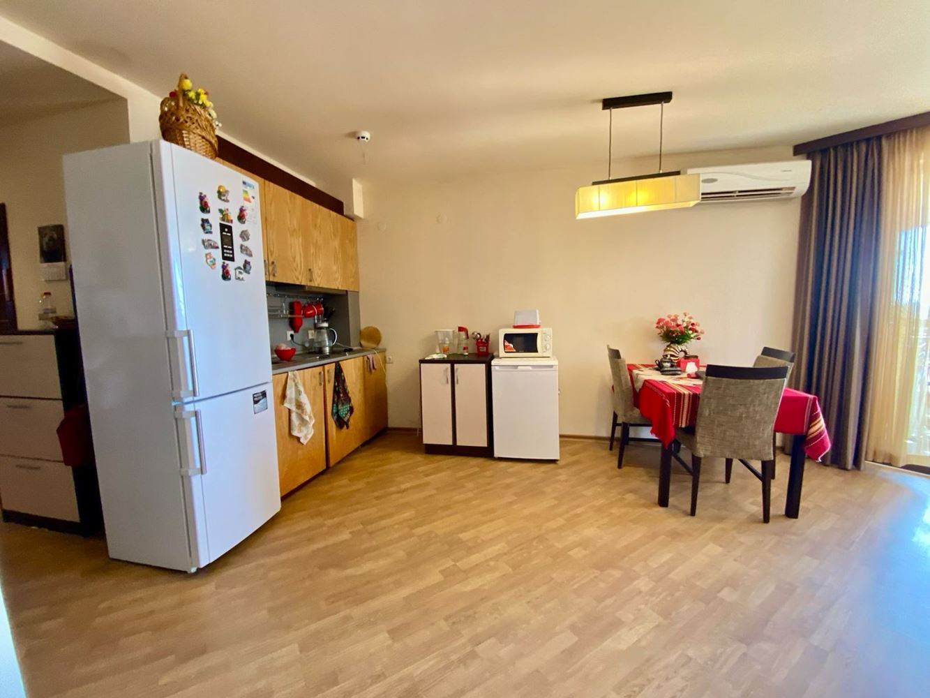 Geräumiges voll möbliertes Studio mit Poolblick in Sunny Beach – Komfort, Ruhe und hervorragende Investition