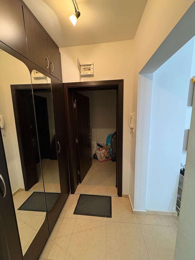 Möblierte Studio-Wohnung 200 Meter vom Meer entfernt in Pomorie – ausgezeichnete Lage und Komfort