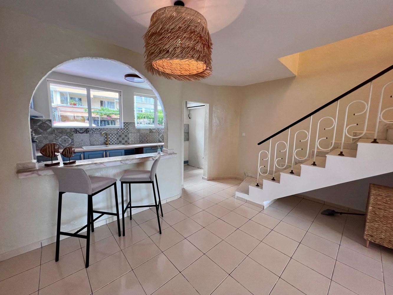 Direkt am Meer in Ravda – Maisonette mit zwei Schlafzimmern, Meerblick und eigenem Stellplatz