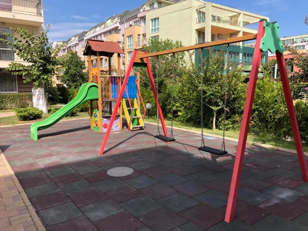 2-Zimmer-Wohnung in einer ruhigen und grünen Anlage in Sonnenstrand