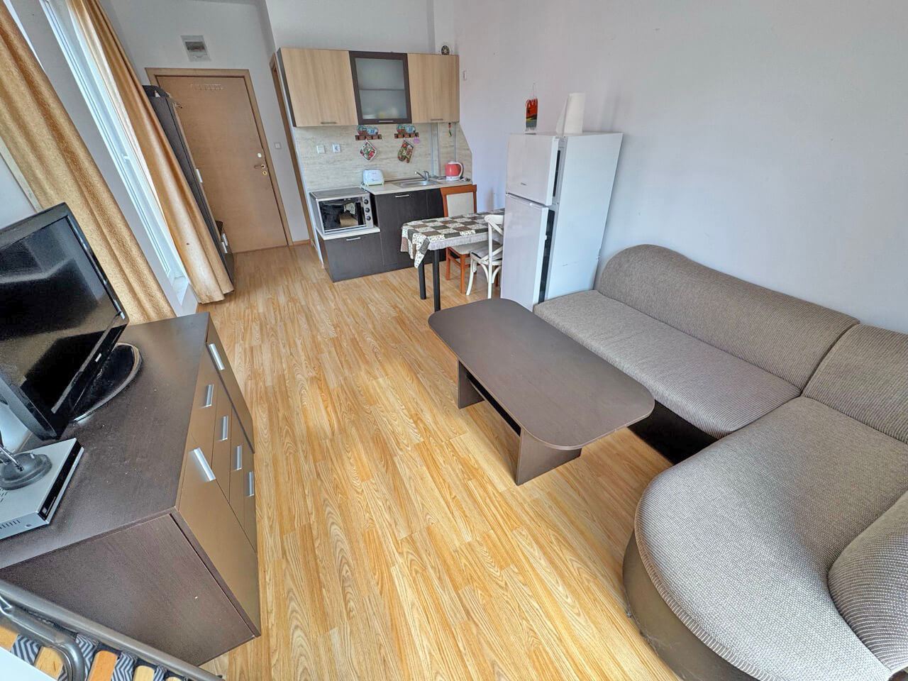 Möbliertes Studio mit Poolblick in Sonnenstrand – ausgezeichnete Möglichkeit für Urlaub und Investition