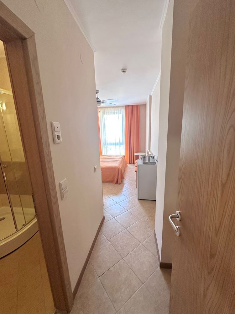Großzügige 3-Zimmer-Wohnung mit ausgezeichneter Infrastruktur in Sonnenstrand