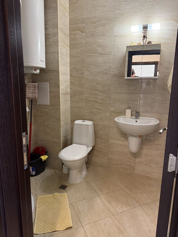 Stilvolle Einzimmerwohnung in einem modernen Komplex in Ravda – ausgezeichnete Investition nahe dem Meer