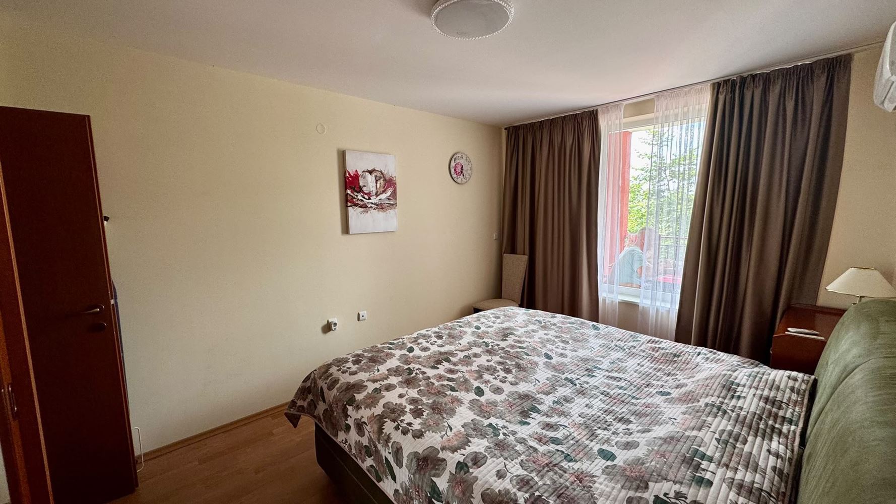 Erste Meereslinie in Sveti Vlas – Wohnung mit Meerblick in einer Anlage mit eigener Infrastruktur