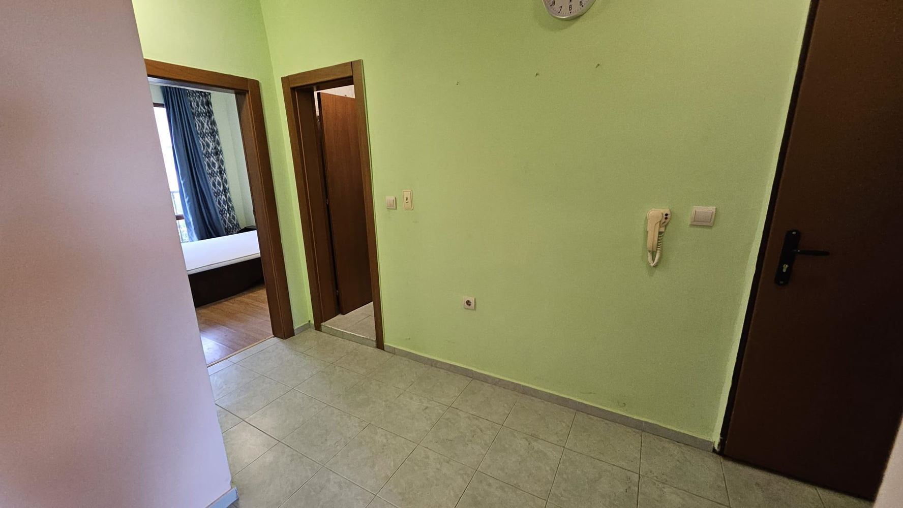 Geräumige 3-Zimmer-Wohnung in Primorsko – Komfort, Ruhe und niedrige Wartungsgebühr