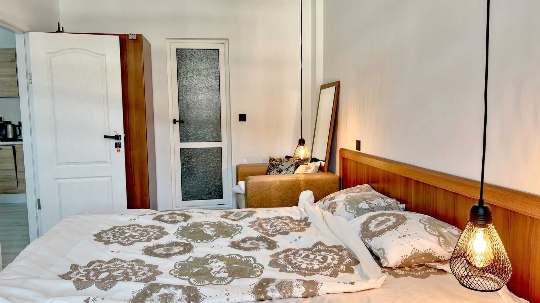 Stilvolle 2-Zimmer-Wohnung nur 100 Meter vom Strand in Sonnenstrand entfernt – Komfort, Luxus und ausgezeichnete Lage