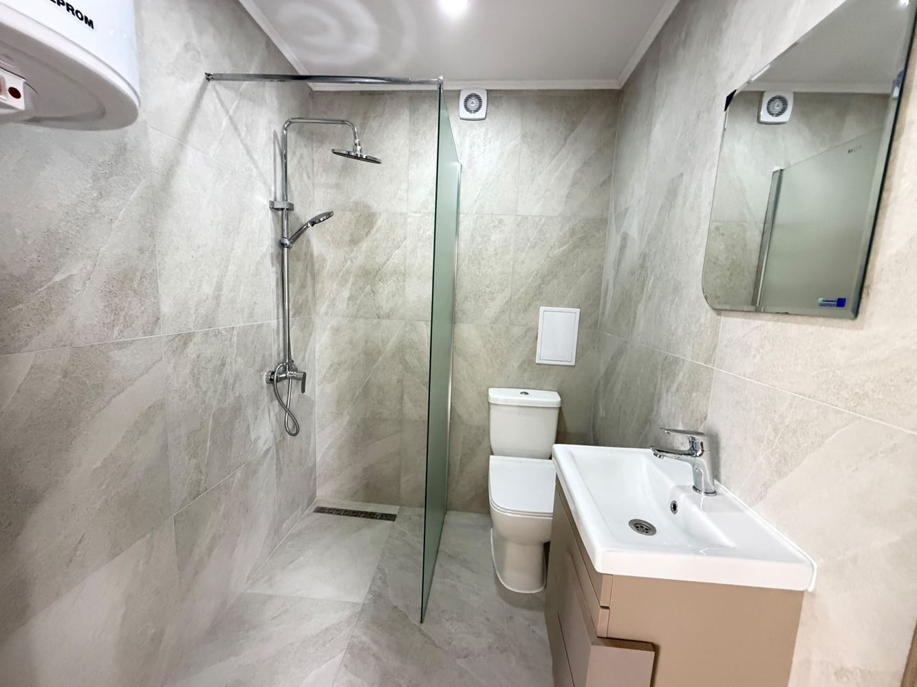Sunny Beach – gemütliche 2-Zimmer-Wohnung mit Südausrichtung und schönem Blick auf den Pool