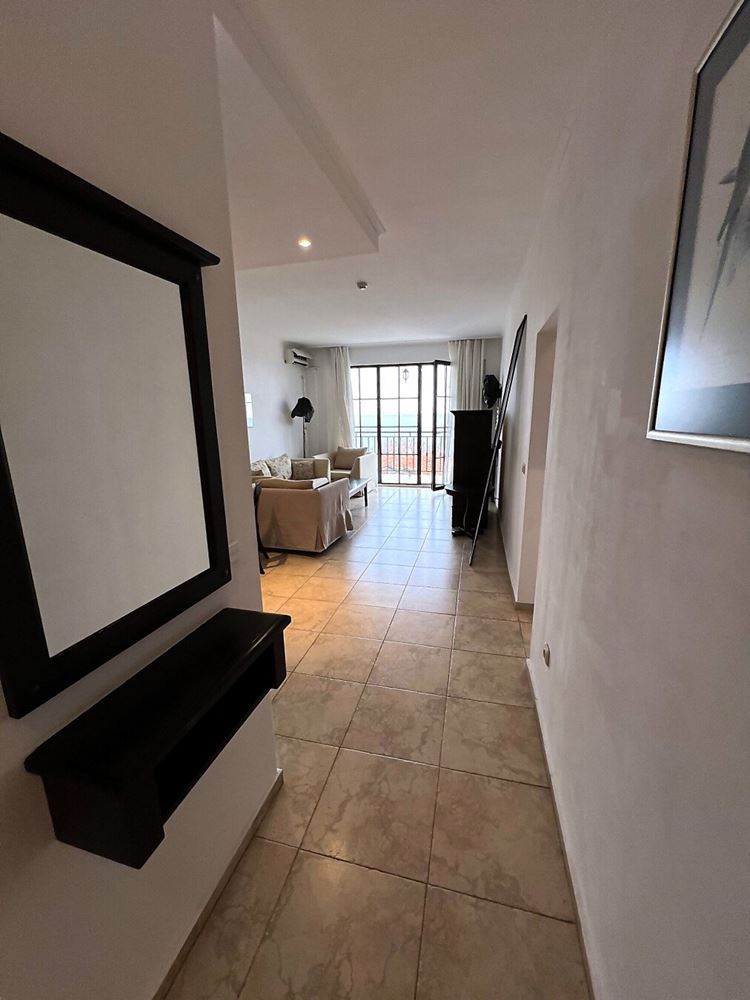 Drei-Zimmer-Wohnung mit Panoramablick auf das Meer und den Pool – erste Meereslinie in Obzor!