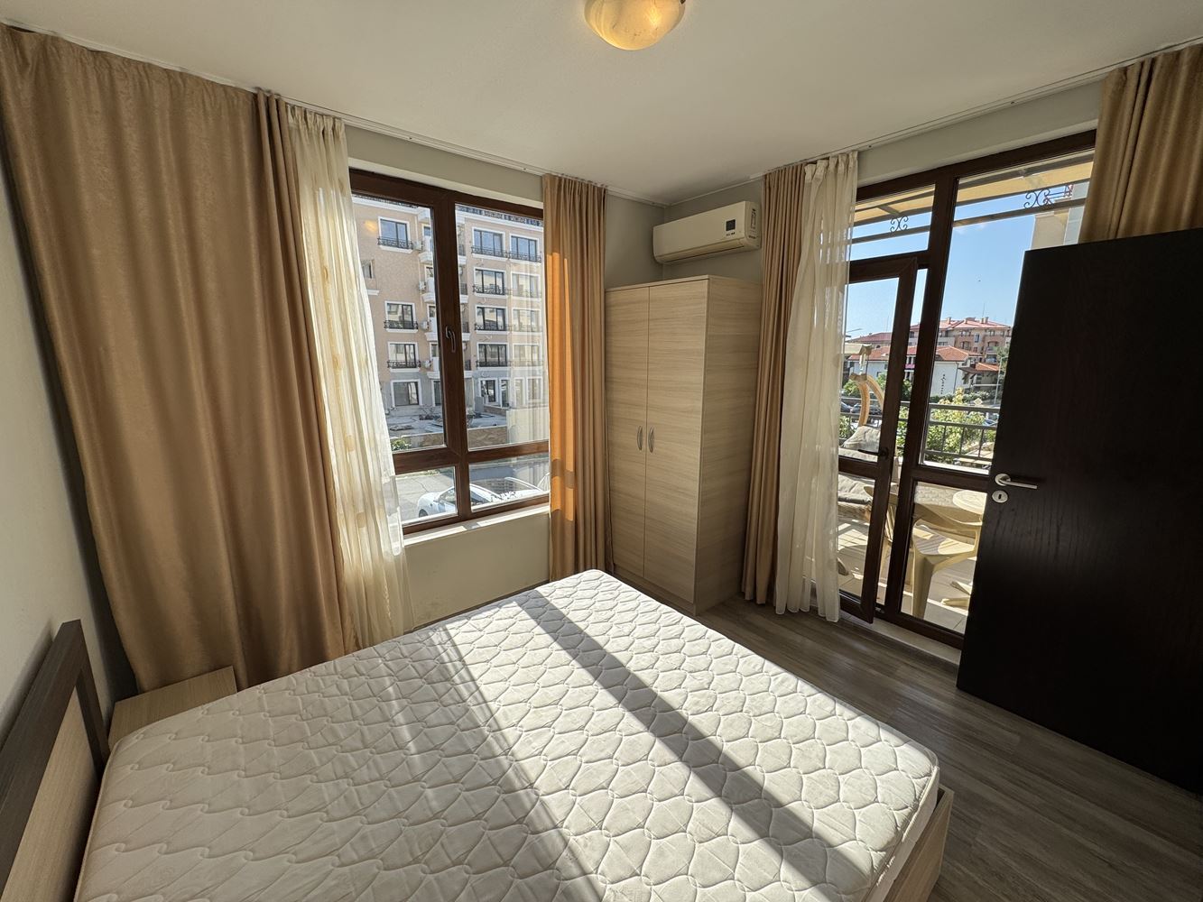 Wohnung mit einem Schlafzimmer in einer modernen Wohnanlage in Sveti Vlas – gemütliche bezugsfertige Immobilie