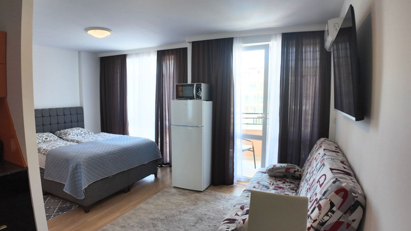 Stilvolles und geräumiges Studio in einer prestigeträchtigen Anlage in Sonnenstrand – Komfort und Luxus am Meer
