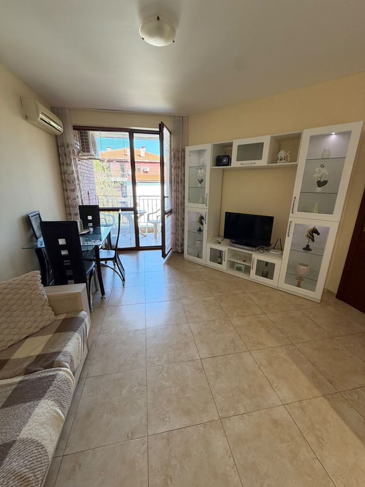 Bezugsfertige 3-Zimmer-Wohnung in einer schönen Anlage in Nessebar