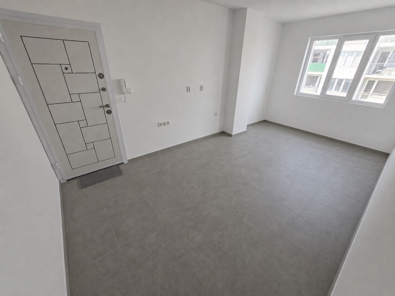 Nessebar – Drei-Zimmer-Wohnung in einem Neubau ohne Instandhaltungsgebühr, mit Möglichkeit zur Ratenzahlung