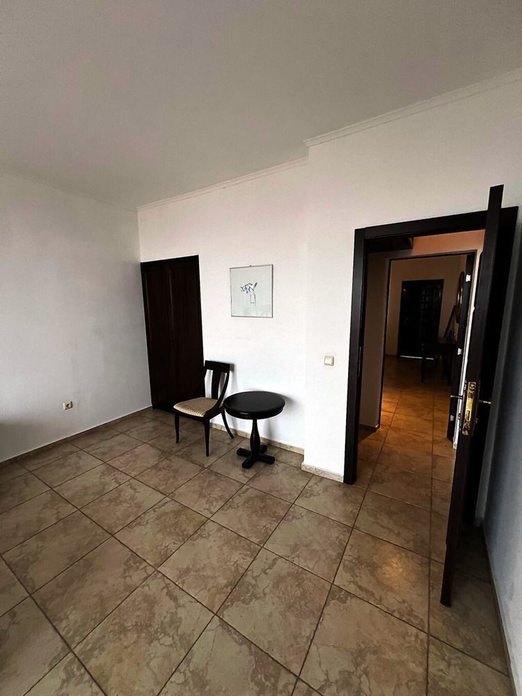 Drei-Zimmer-Wohnung mit Panoramablick auf das Meer und den Pool – erste Meereslinie in Obzor!