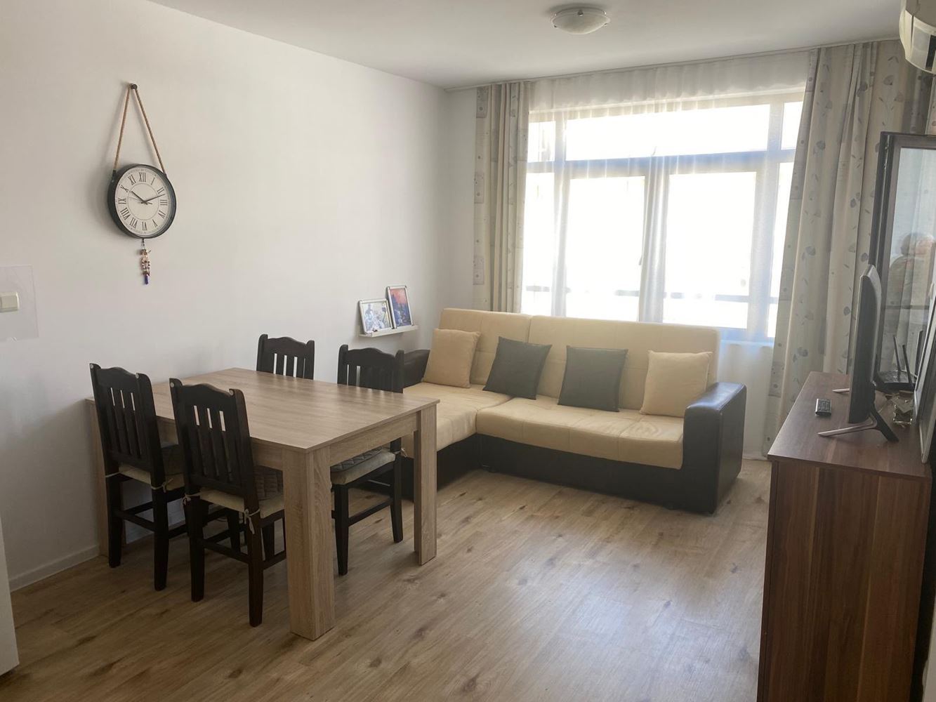 Zweizimmerwohnung in Pomorie – einzigartige Anlage mit niedrigen Betriebskosten und ausgezeichneter Lage nahe dem Meer