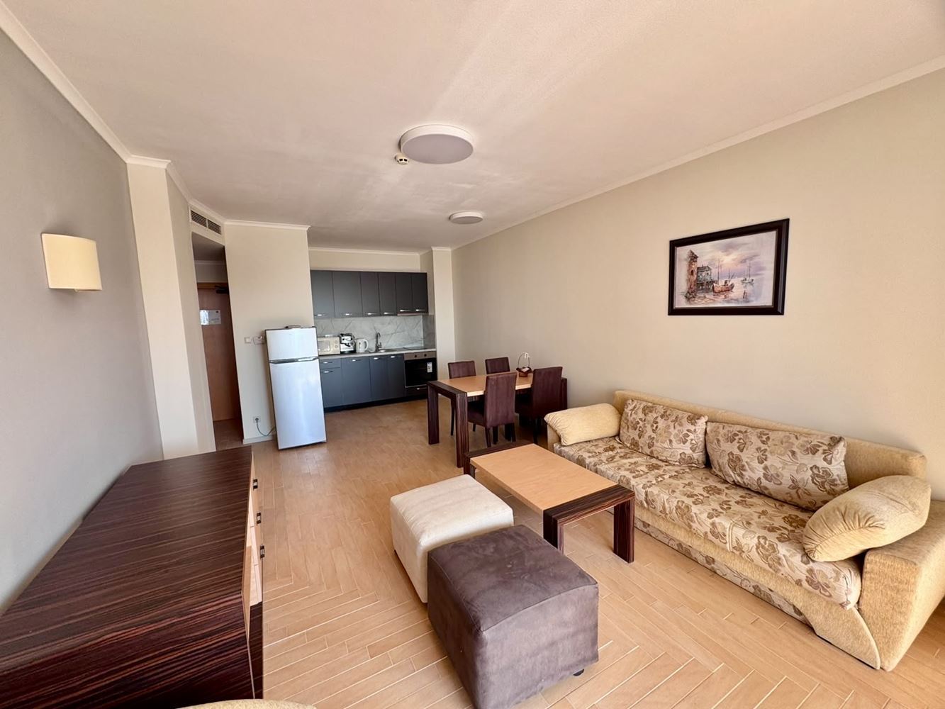 Luxuriöse Wohnung am Meer mit Panoramablick in einer prestigeträchtigen Anlage in Sonnenstrand