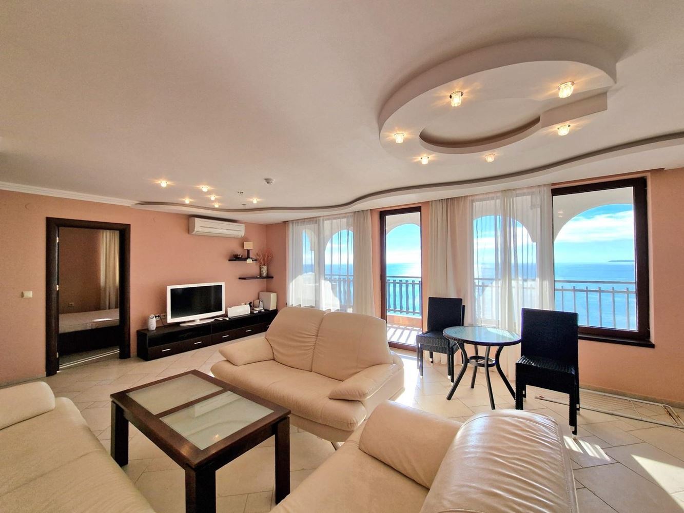 Meeresoase – 3-Zimmer-Wohnung mit beeindruckendem Meerblick in Sveti Vlas