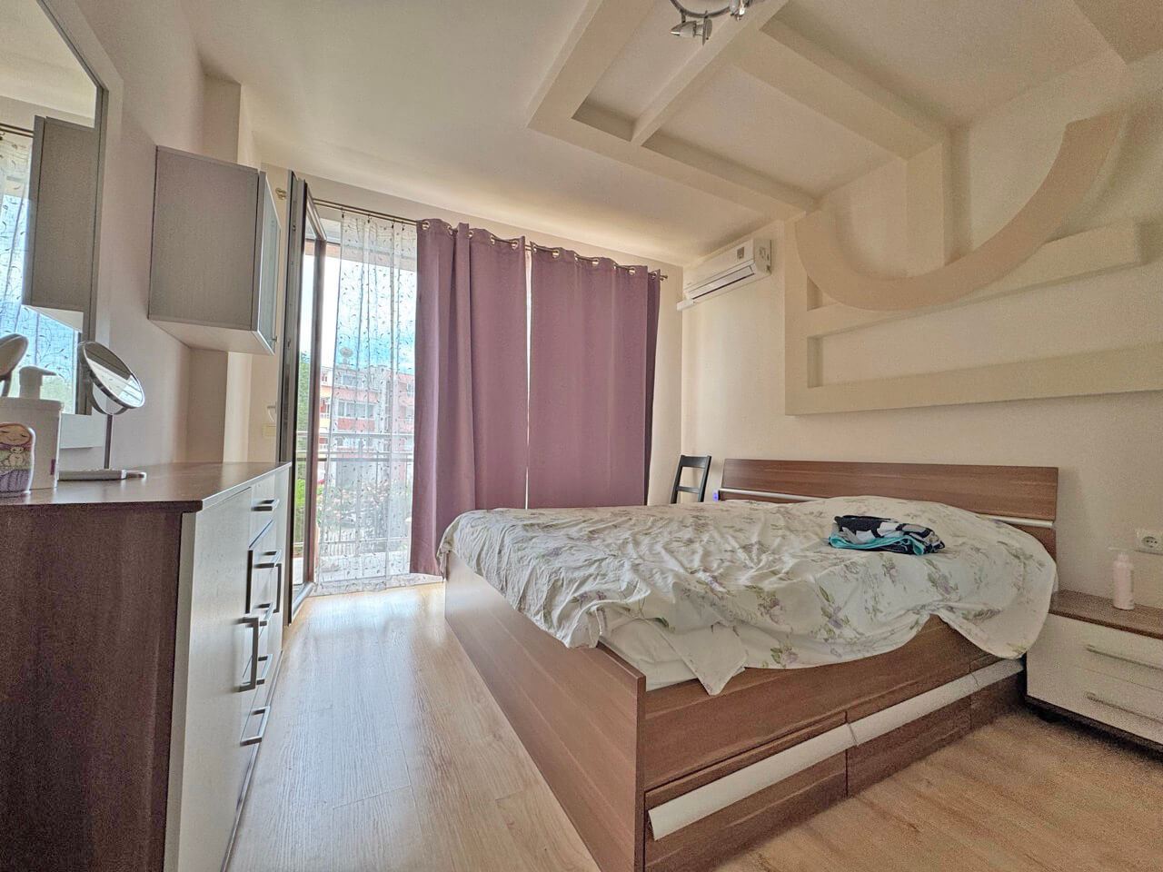 Zwei-Zimmer-Wohnung in Sunny Beach – voll möbliert, mit Pool und hervorragendem Investitionspotenzial