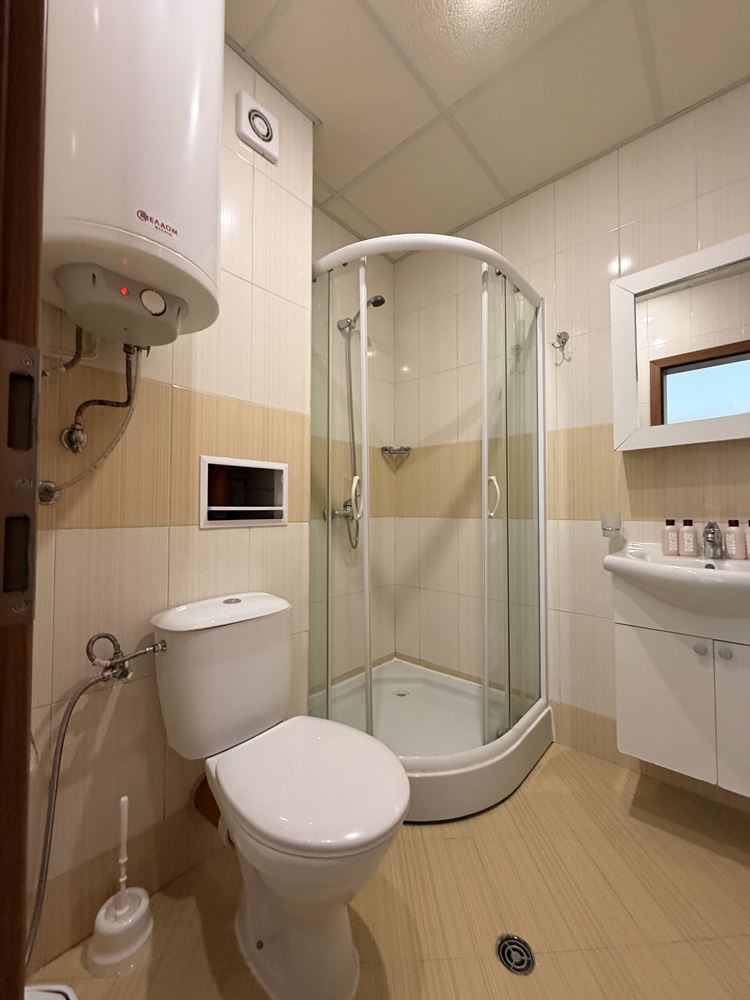 Geräumige Wohnung mit zwei Schlafzimmern in Sonnenstrand – Panoramablick und ruhige Lage