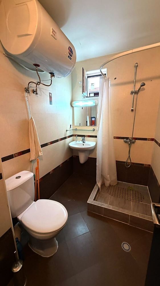 Großzügige Zweizimmerwohnung mit zwei Terrassen in Sveti Vlas – vollständig möbliert und sofort bezugsfertig