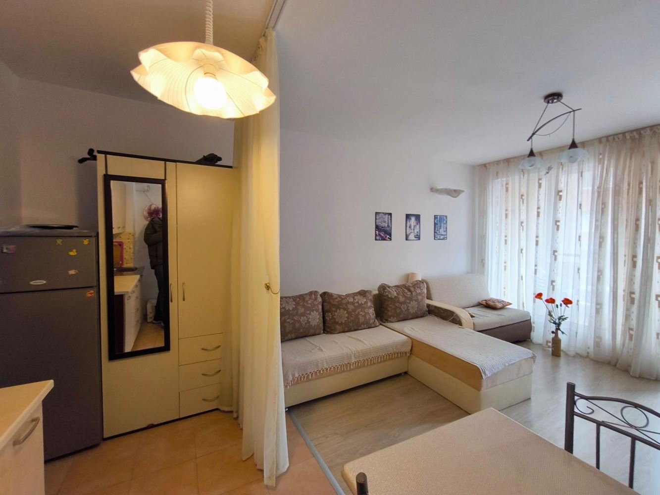 Geräumiges und helles Studio in Pomorie – zentrale Lage, niedrige Kosten und ausgezeichnete Investition