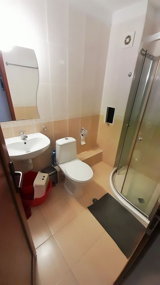 Gemütliche 2-Zimmer-Wohnung mit großzügigen Terrassen und niedriger Instandhaltungsgebühr in Sonnenstrand