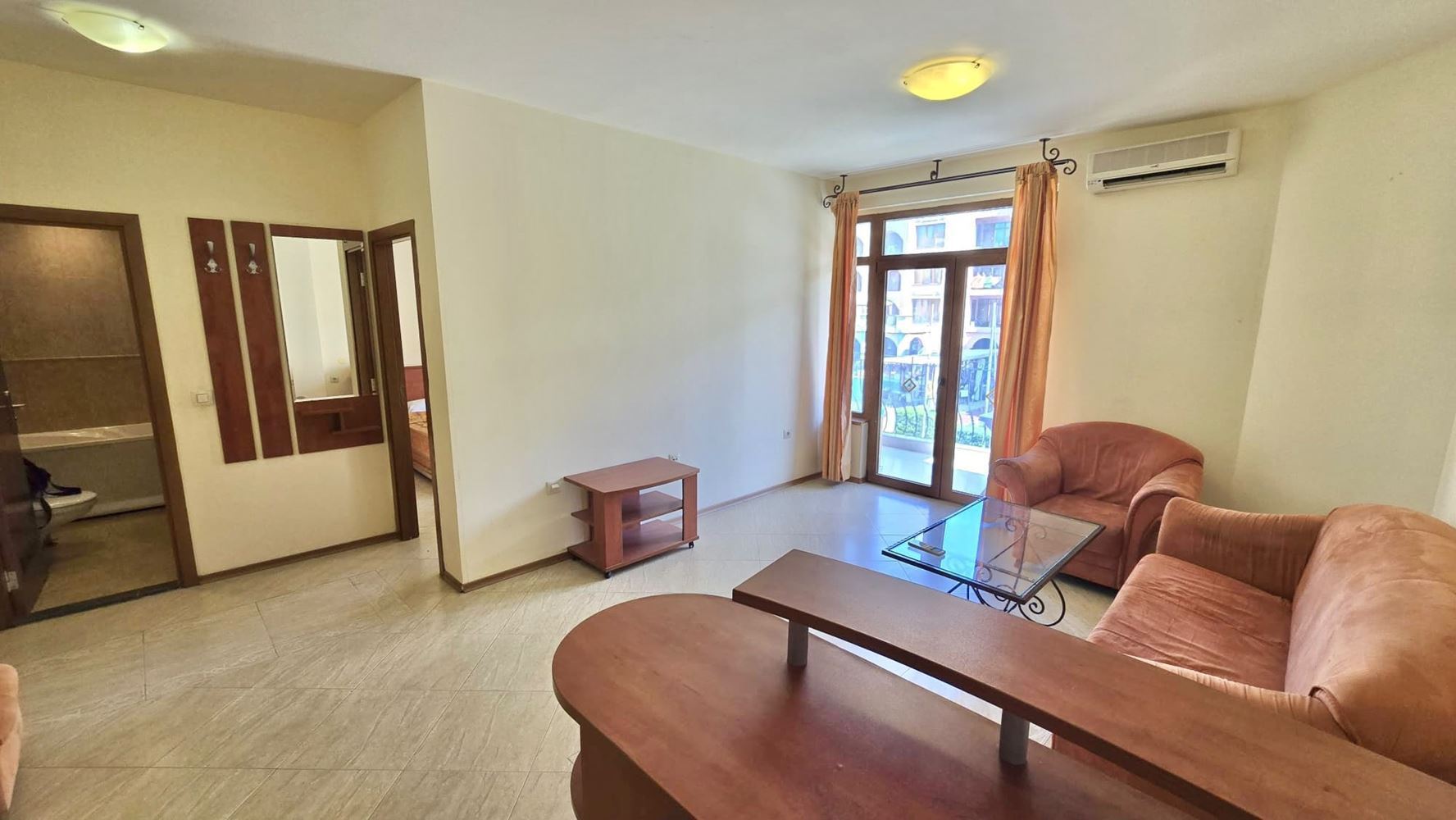 2-Zimmer-Wohnung mit einem Schlafzimmer in der Nähe des Cacao Beach mit Poolblick – fertige Unterlagen und ausgezeichnetes Investitionspotenzial