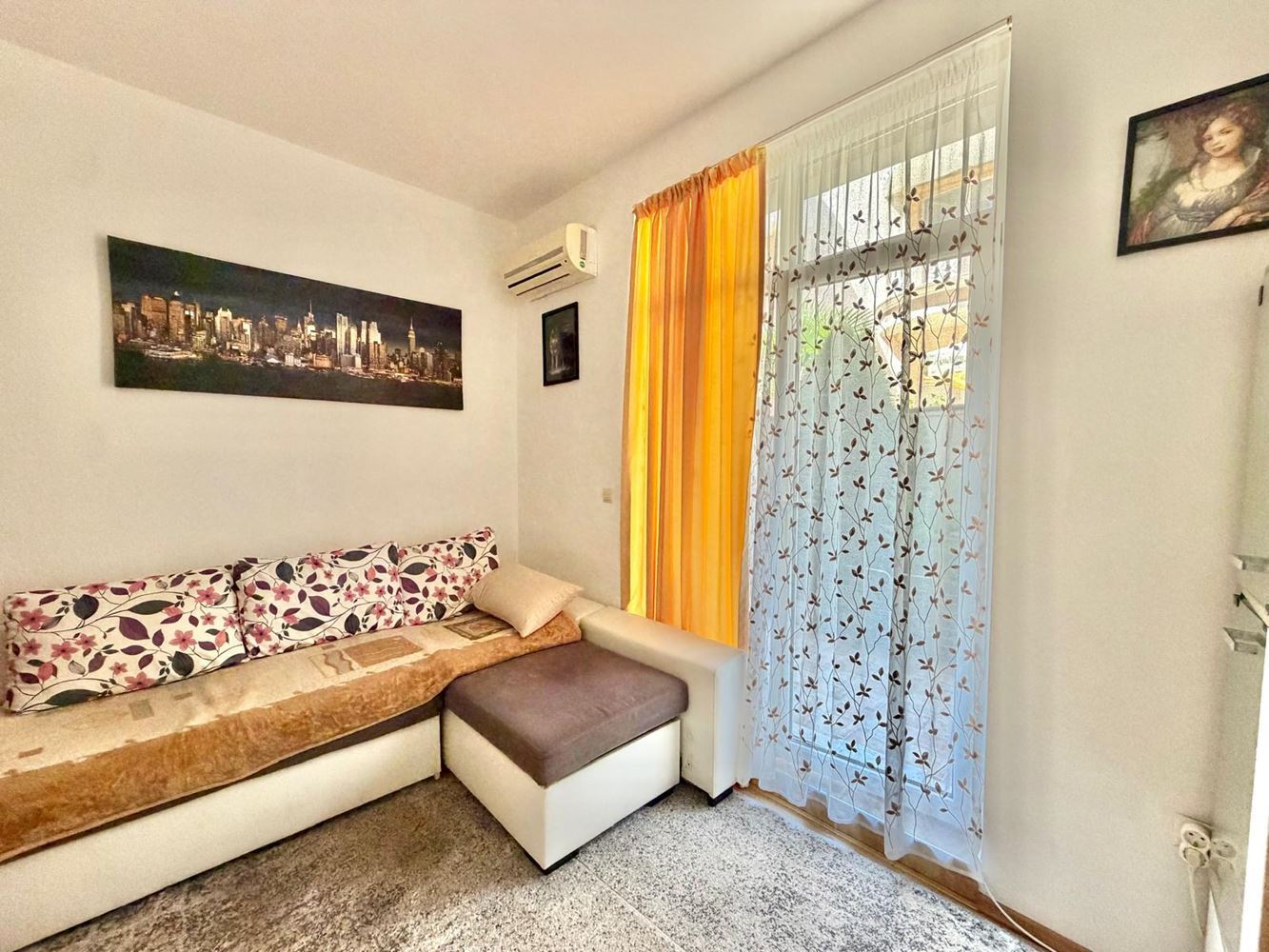 Zweizimmerwohnung mit eigenem Garten in Rawda – nur 200 m vom Meer entfernt